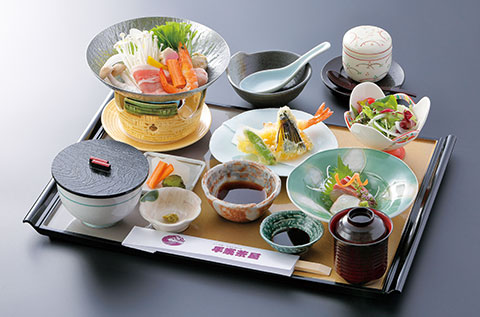 平家御膳（平家茶屋・公式サイトより）